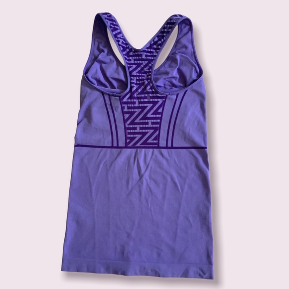 Zella ~ Tank top - Picture 5 of 6